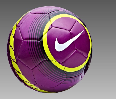 Invitación Ciego Aplicando Balones de fútbol Nike 2011