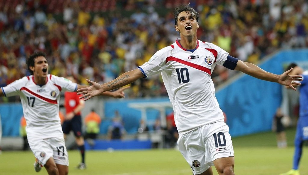 Bryan Ruiz celebracion