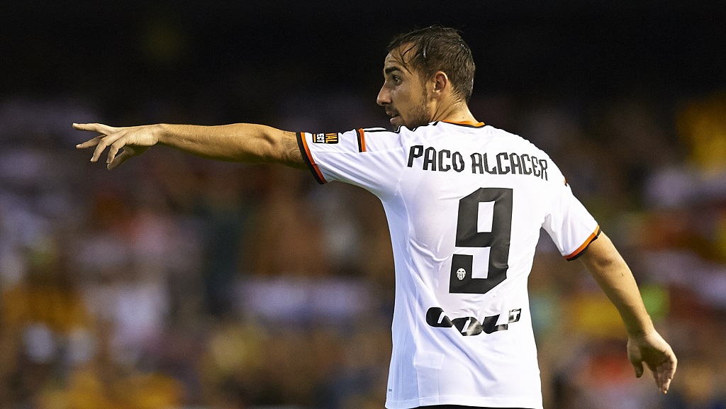 Paco Alcacer mandando