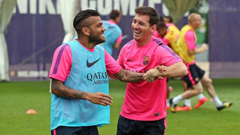 Alves y Messi