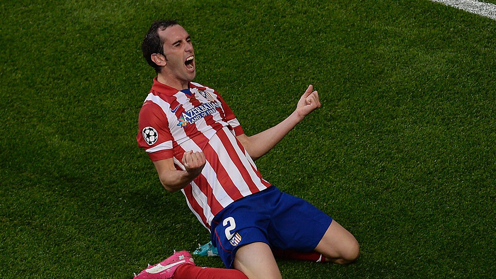 Diego Godin celebrando un gol