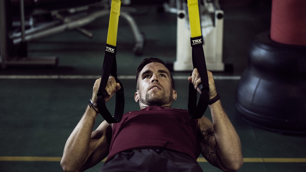 Kevin Strootman en el gimnasio