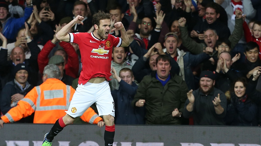 Juan Mata celebrando un gol