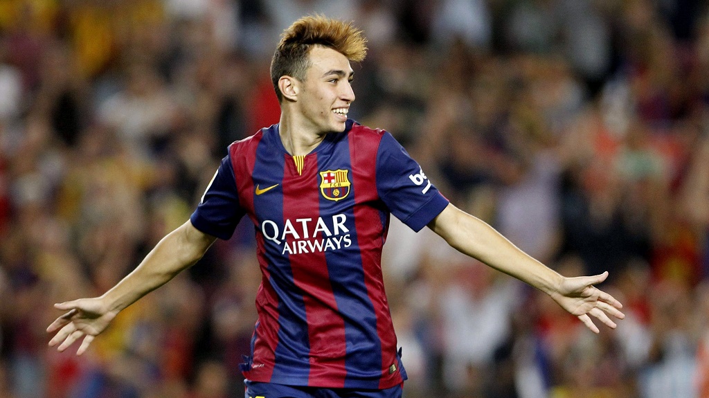 Munir celebrando un gol