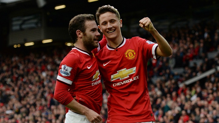 Ander Herrera y Juan Mata