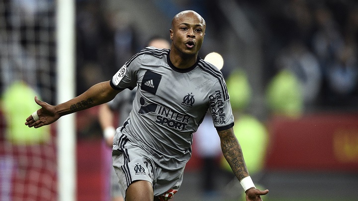 André Ayew celebrando un gol