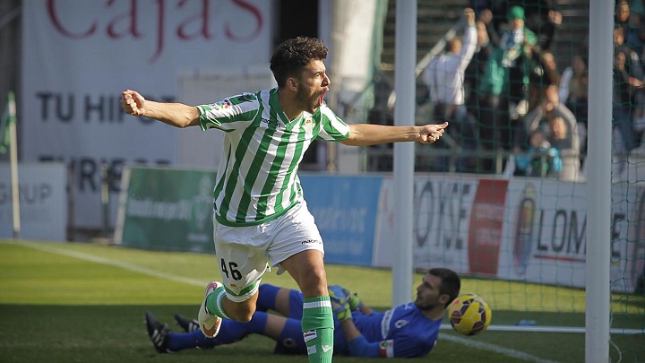 Dani Ceballos celebrando un gol