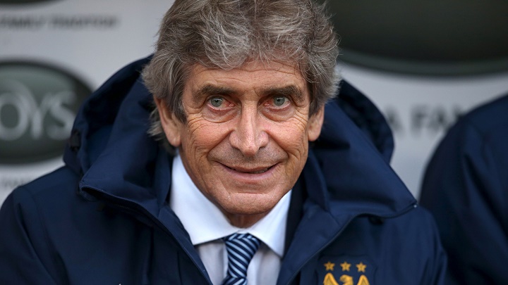 Manuel Pellegrini sonriendo