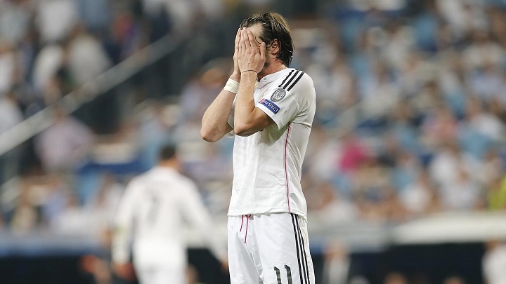 Gareth Bale lamentandose