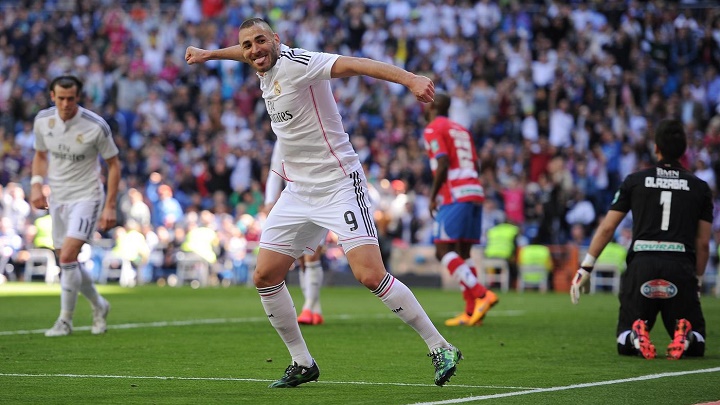 Karim Benzema celebrando un gol