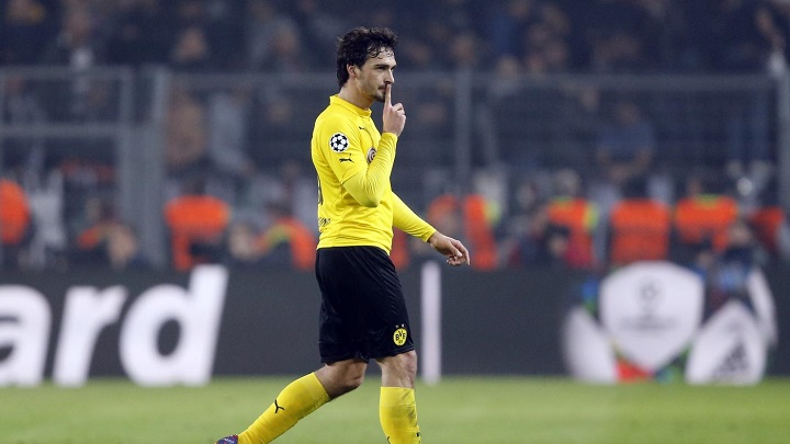 feo gesto de Hummels