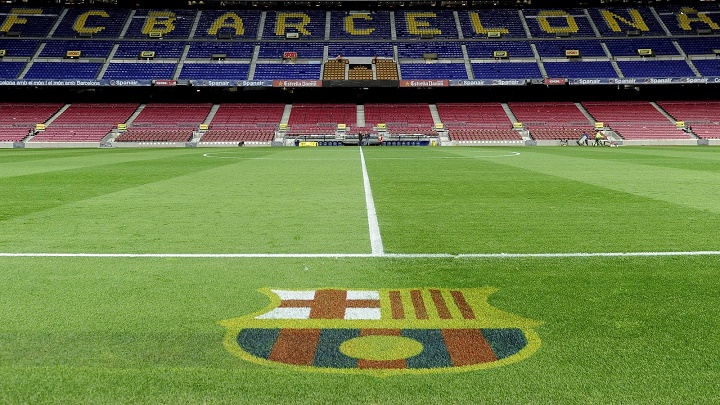 Camp Nou cesped