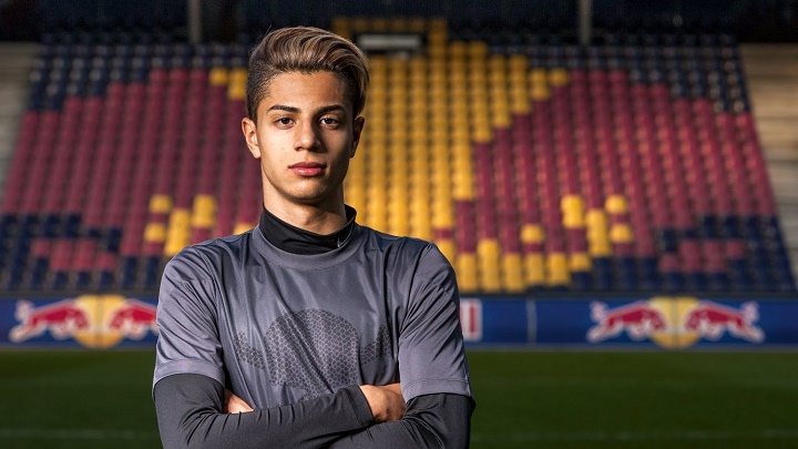 Hachim Mastour