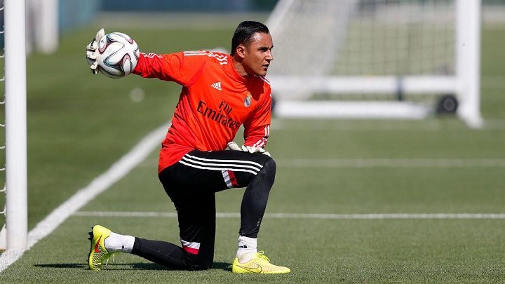 Keylor Navas entrenando