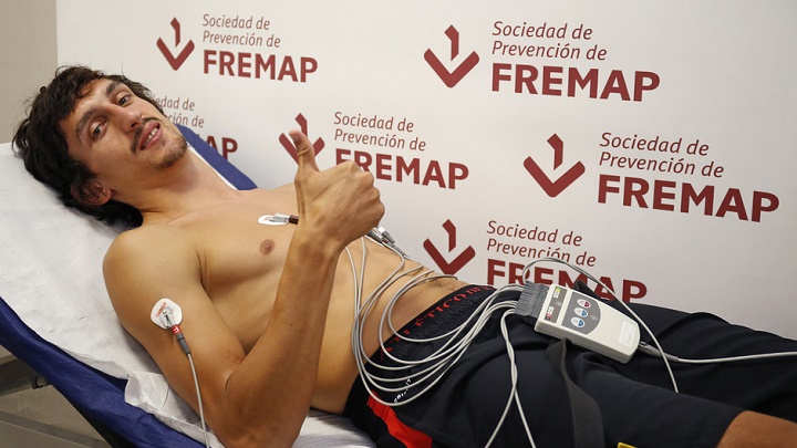 Stefan Savic reconocimiento medico