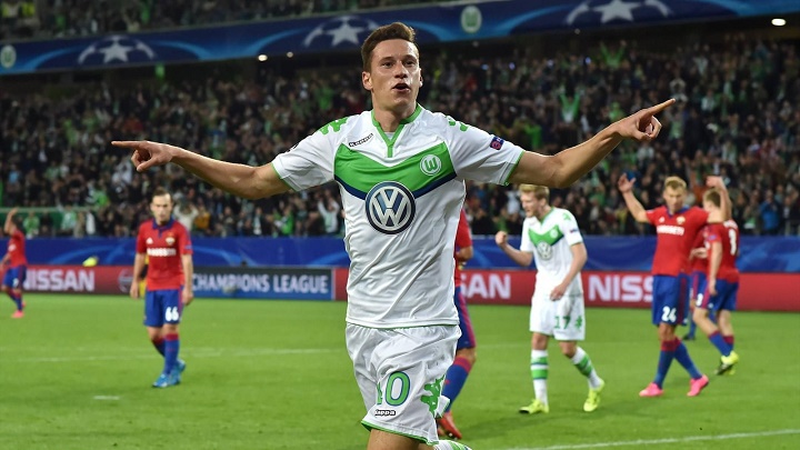 Draxler celebrando un gol