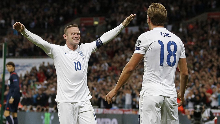 Rooney y Harry Kane