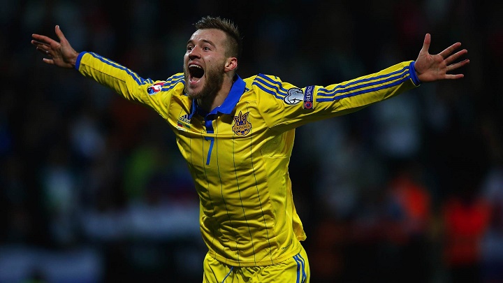 Yarmolenko celebrando un gol