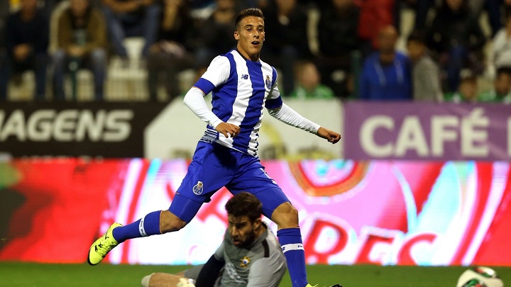 Cristian Tello Oporto