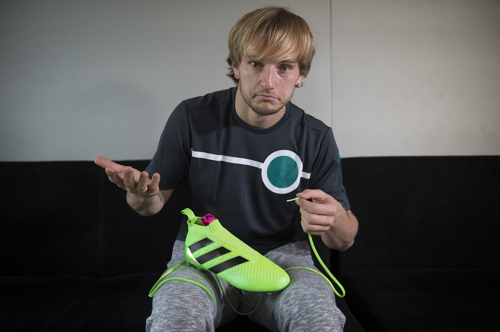 regnskyl Jeg er stolt Australsk person Weint Freitag Das Gerät botas futbol rakitic Minimal Zeichen Ventil regnskyl Jeg er stolt Australsk person Weint Freitag Das Gerät botas futbol rakitic Minimal Zeichen Ventil