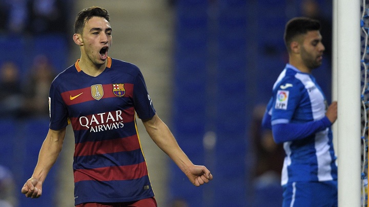 Munir celebrando un gol