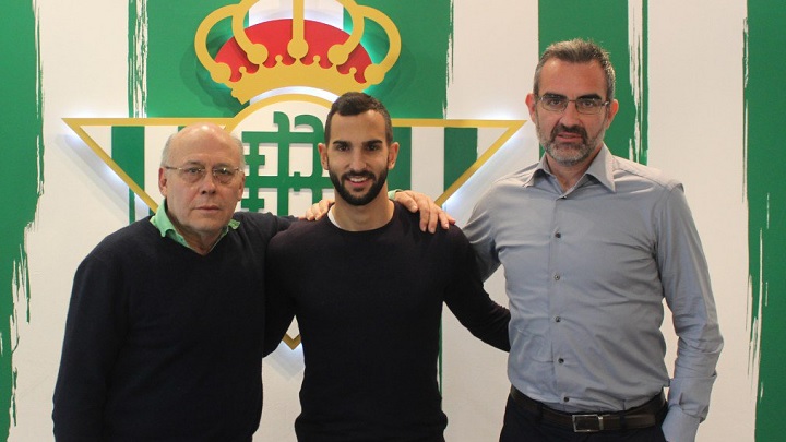 Martin Montoya Betis