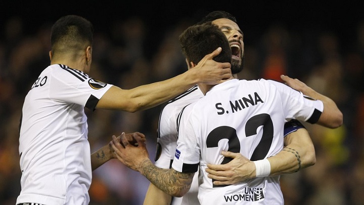 Negredo y Santi Mina