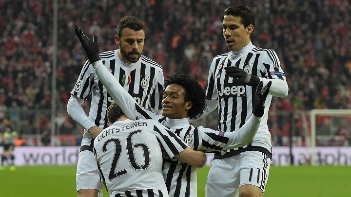 Juan Cuadrado celebrando su gol