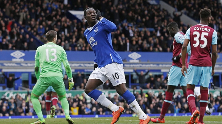 Romelu Lukaku celebrando un gol