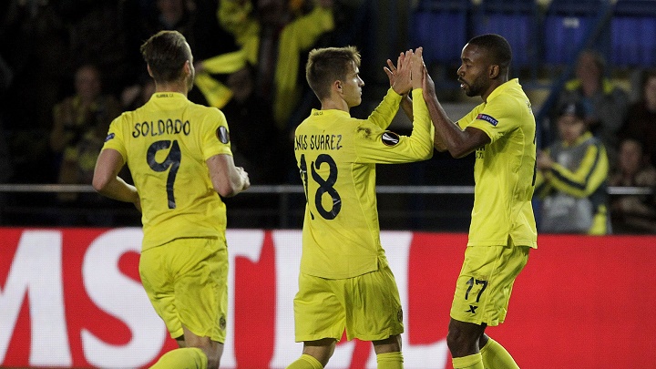 Soldado Denis y Bakambu