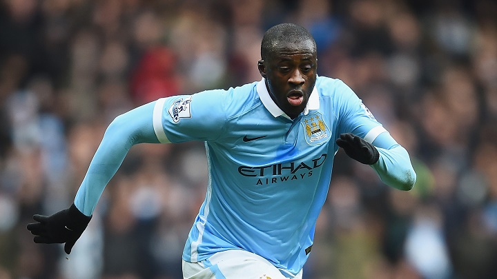 Yaya Toure corriendo