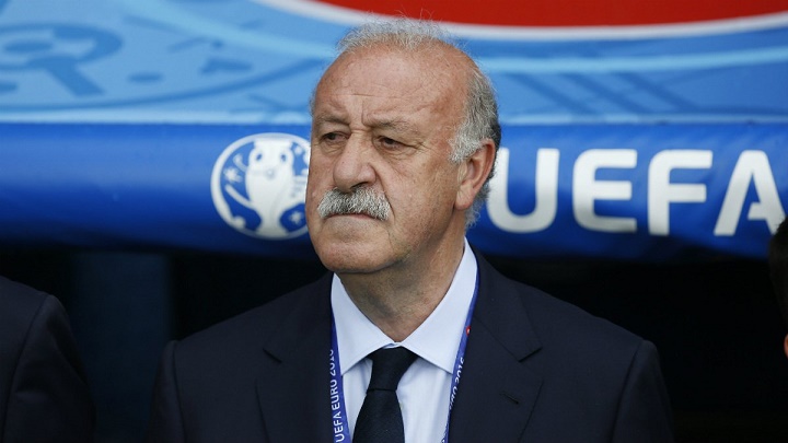 Del Bosque serio