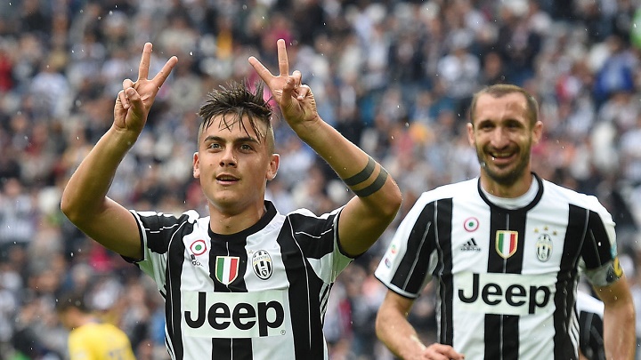 Dybala y Chiellini