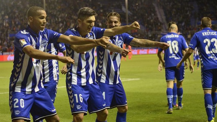 alaves-celebrando-gol