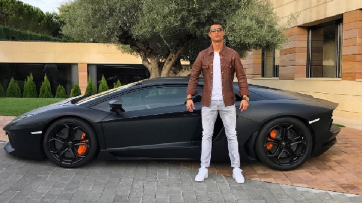 cristiano-ronaldo-lamborghini