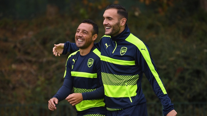 santi-cazorla-y-lucas-perez