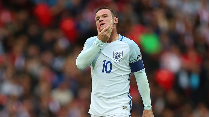 wayne-rooney-lamentandose