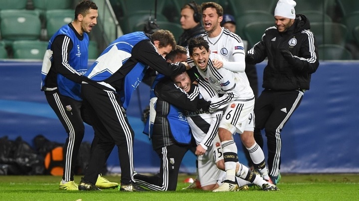 legia-celebrando-gol