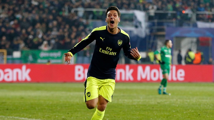 mesut-ozil