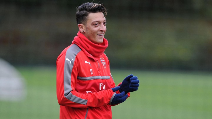 ozil-entrenamiento