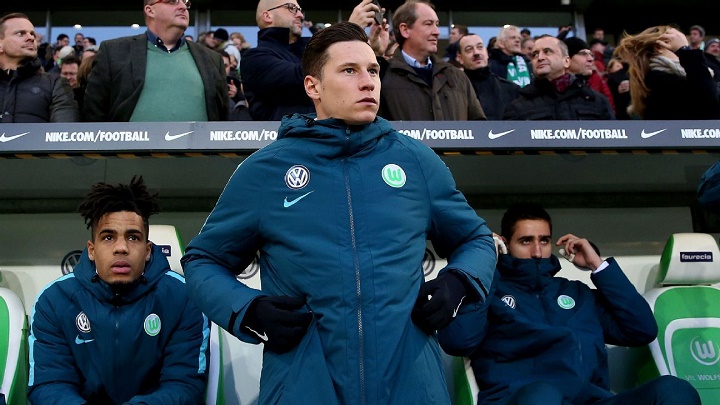 Julian-Draxler-banquillo