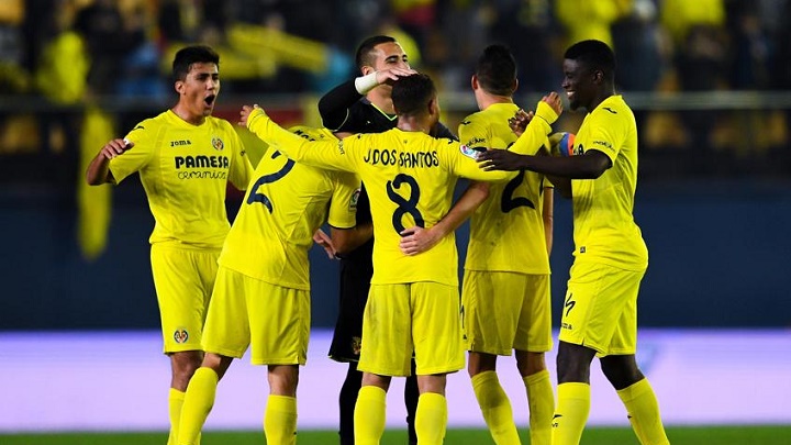 Villarreal-celebrando-un-gol
