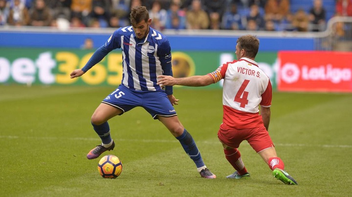 Theo-Hernandez-Alaves