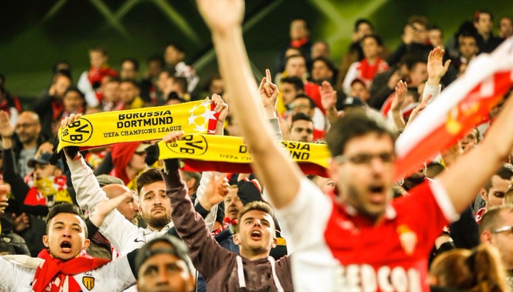 aficionados-Monaco-en-Dortmund