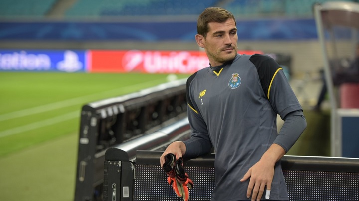 Iker-Casillas-entrenamiento