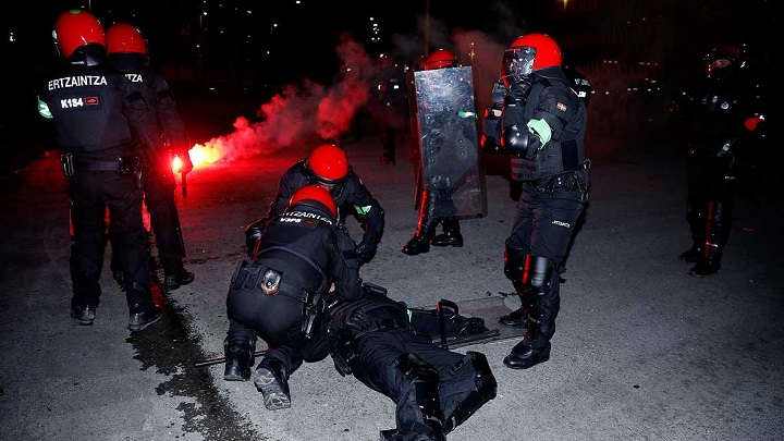 policia-Athletic-de-Bilbao