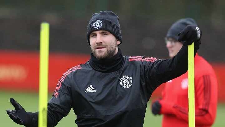 Luke-Shaw-entrenando