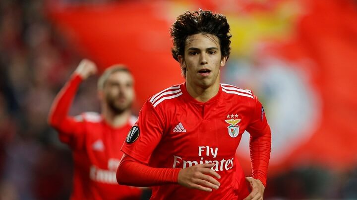 Joao-Felix-corriendo