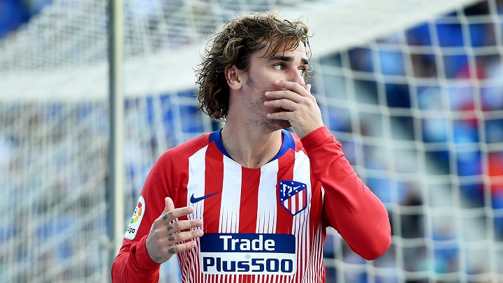 Antoine-Griezmann-tapandose-la-boca