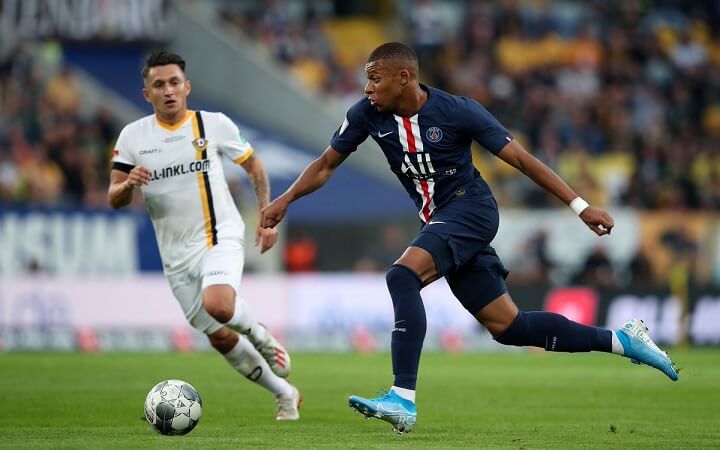 Mbappe-en-carrera